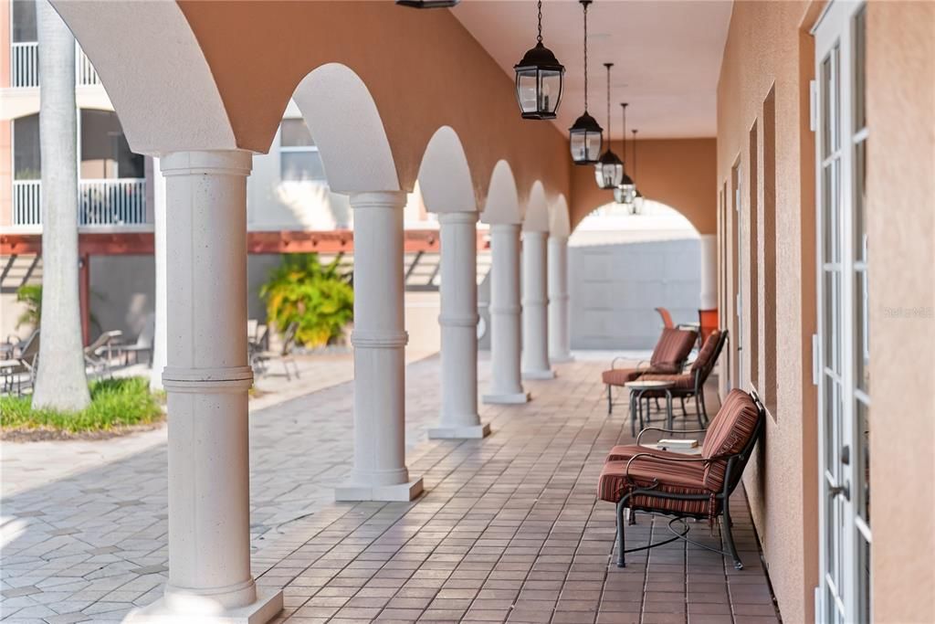 待售: $660,000 (4 贝兹, 3 浴室, 1745 平方英尺)