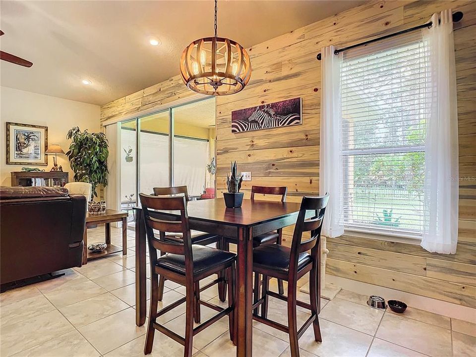 待售: $439,000 (3 贝兹, 2 浴室, 1762 平方英尺)