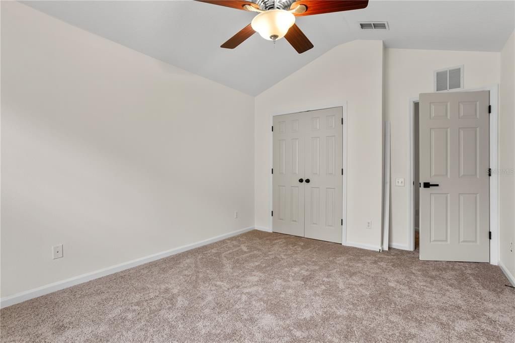 For Rent: $2,250 (3 beds, 2 baths, 1628 Square Feet)