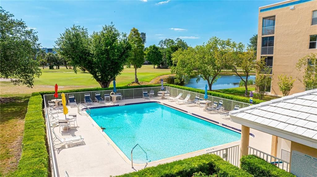 For Sale: $275,000 (2 beds, 2 baths, 1256 Square Feet)