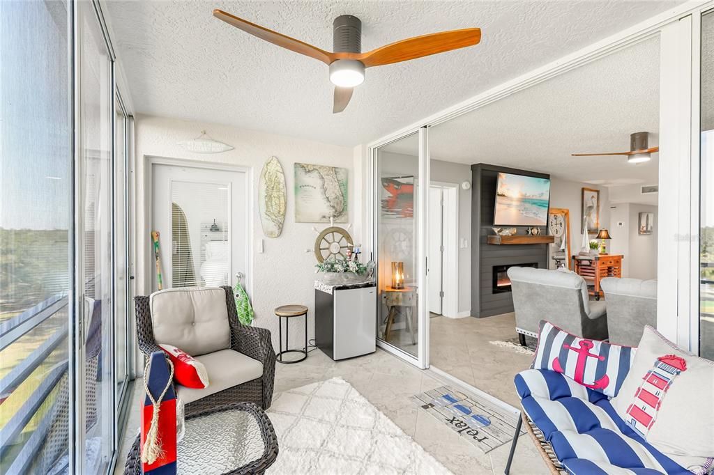 For Sale: $275,000 (2 beds, 2 baths, 1256 Square Feet)