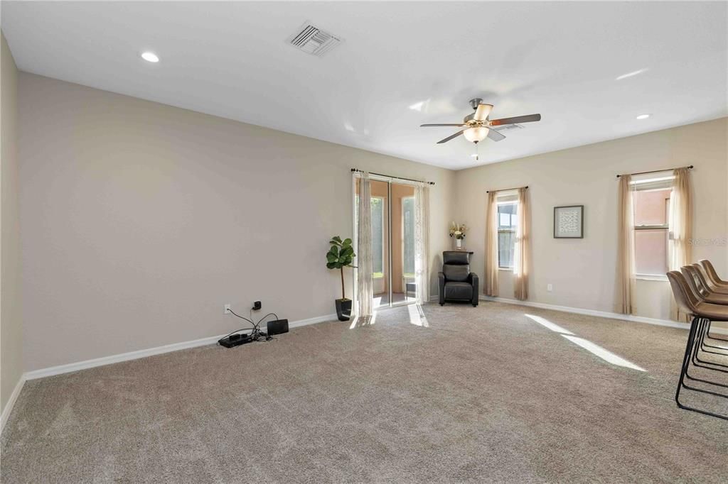 For Sale: $339,000 (3 beds, 2 baths, 2143 Square Feet)