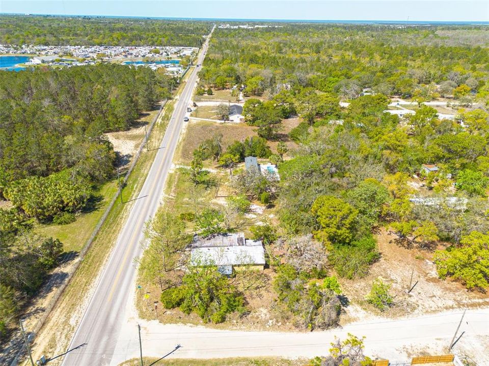 For Sale: $300,000 (3 beds, 2 baths, 1100 Square Feet)