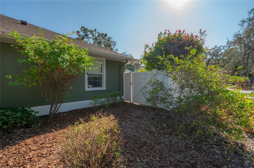 For Sale: $625,000 (4 beds, 2 baths, 2203 Square Feet)