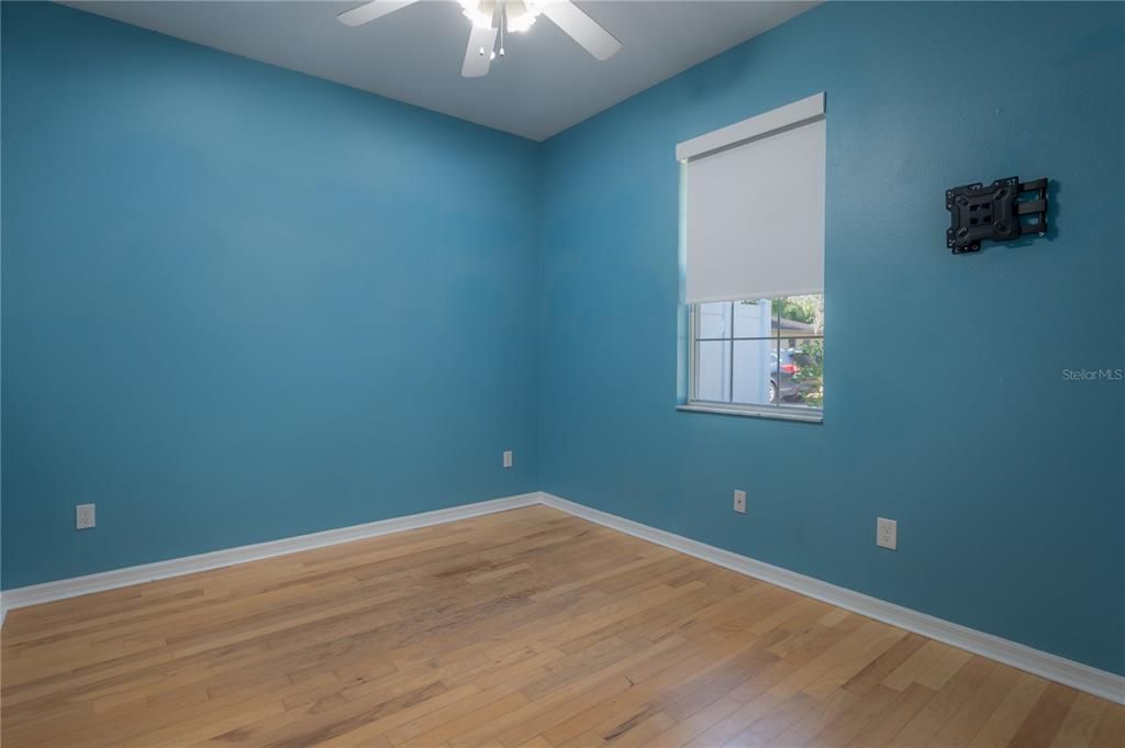 For Sale: $625,000 (4 beds, 2 baths, 2203 Square Feet)