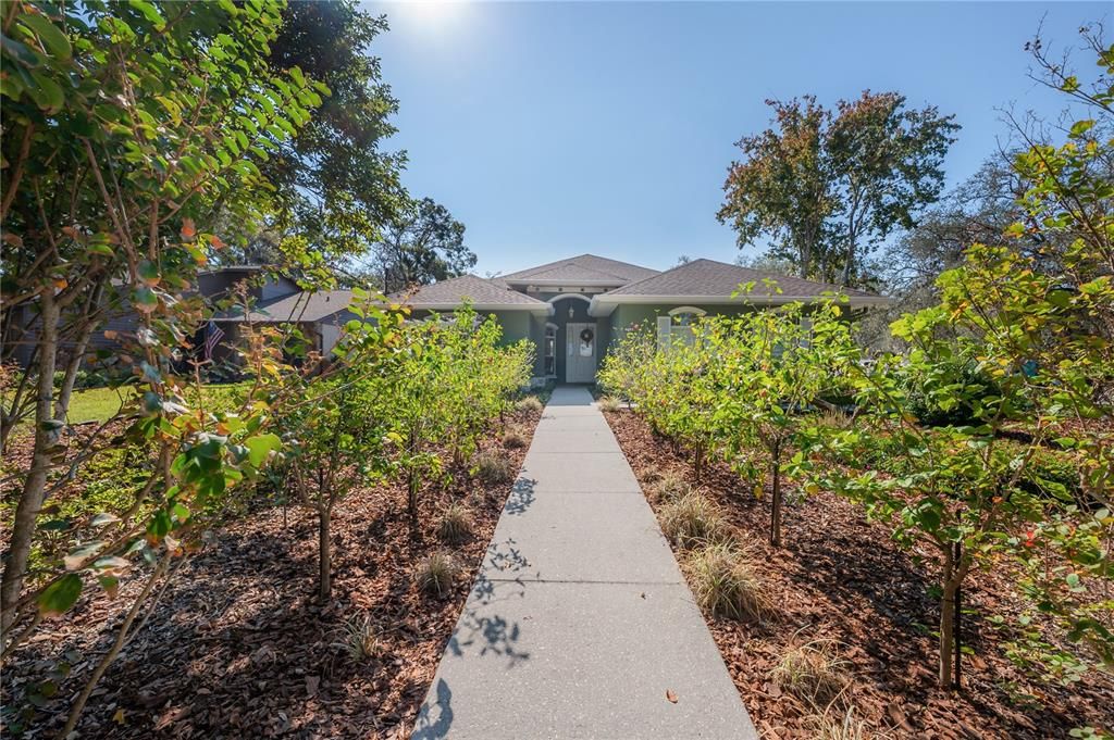 For Sale: $625,000 (4 beds, 2 baths, 2203 Square Feet)