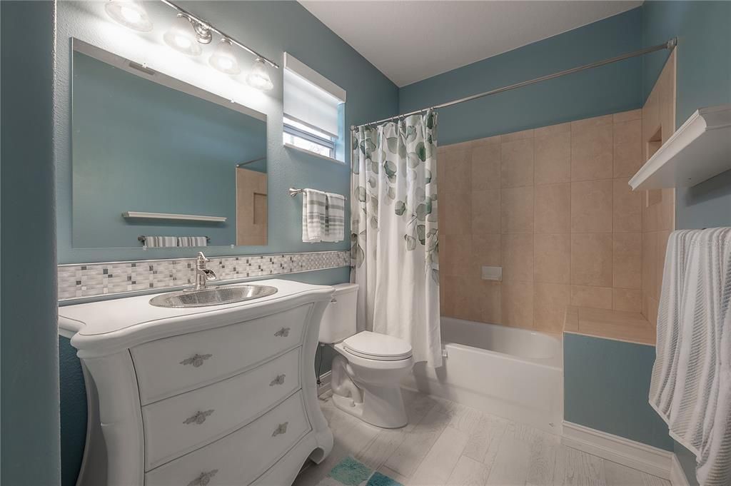 For Sale: $625,000 (4 beds, 2 baths, 2203 Square Feet)