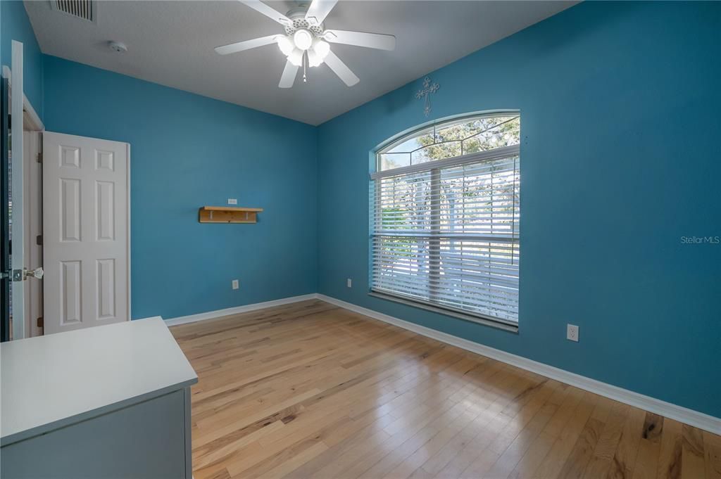 For Sale: $625,000 (4 beds, 2 baths, 2203 Square Feet)