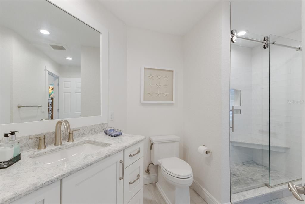 待售: $2,585,000 (3 贝兹, 3 浴室, 2094 平方英尺)