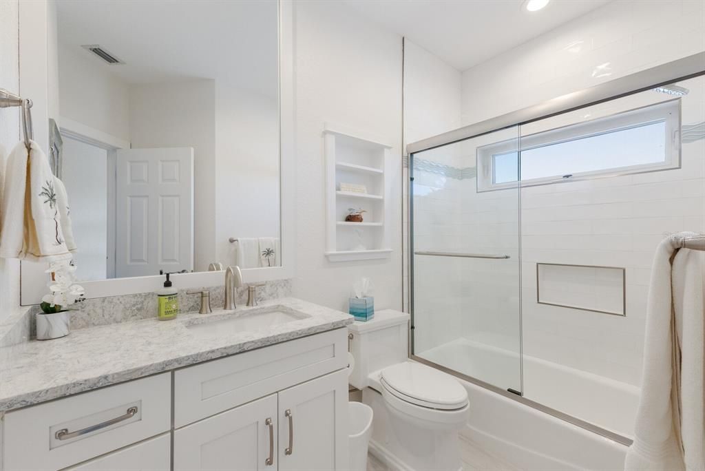 待售: $2,585,000 (3 贝兹, 3 浴室, 2094 平方英尺)