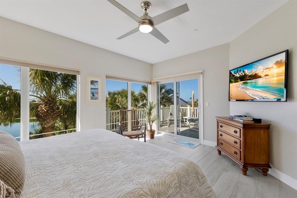 待售: $2,585,000 (3 贝兹, 3 浴室, 2094 平方英尺)