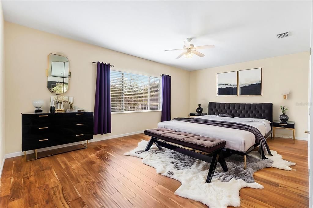 待售: $389,000 (3 贝兹, 2 浴室, 2103 平方英尺)