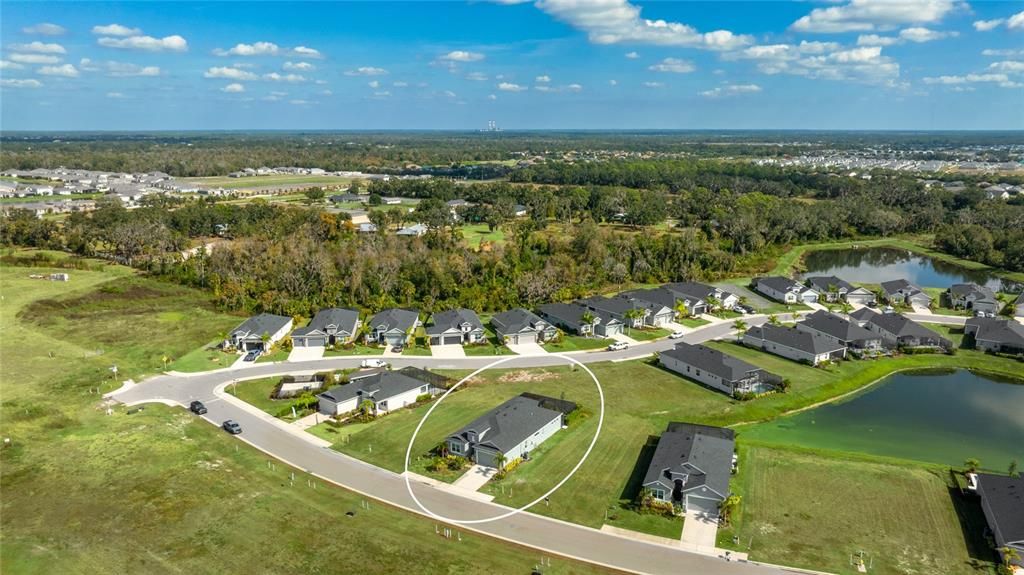 For Sale: $689,900 (4 beds, 2 baths, 2327 Square Feet)