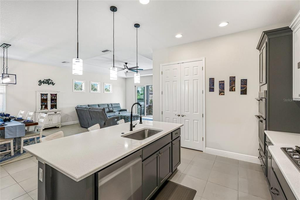 For Sale: $689,900 (4 beds, 2 baths, 2327 Square Feet)