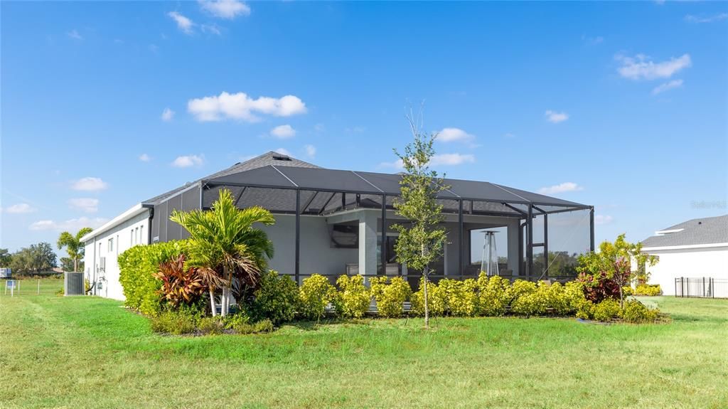 For Sale: $689,900 (4 beds, 2 baths, 2327 Square Feet)