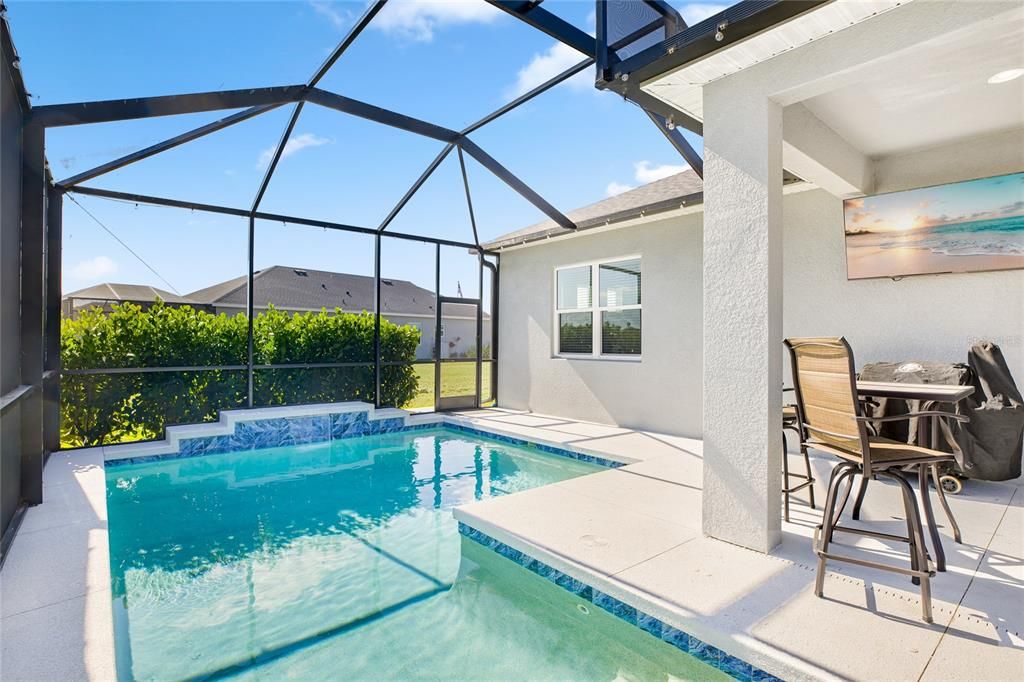 For Sale: $689,900 (4 beds, 2 baths, 2327 Square Feet)