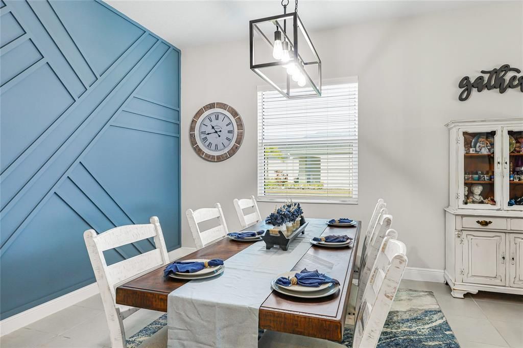 For Sale: $689,900 (4 beds, 2 baths, 2327 Square Feet)