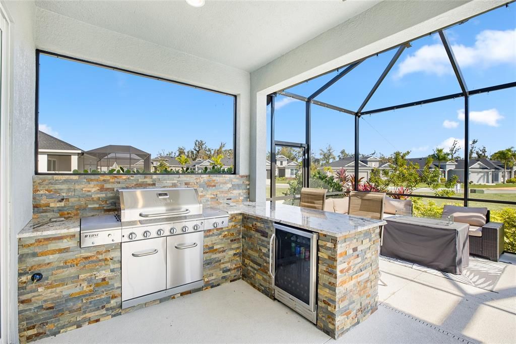 For Sale: $689,900 (4 beds, 2 baths, 2327 Square Feet)