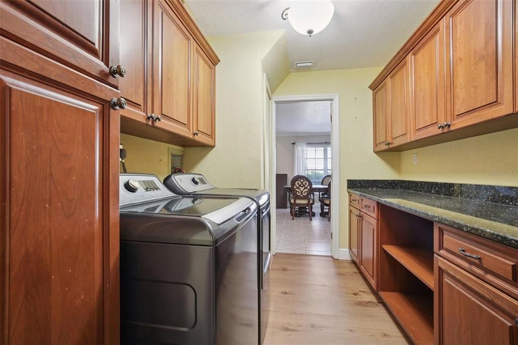 For Sale: $549,000 (4 beds, 2 baths, 3532 Square Feet)