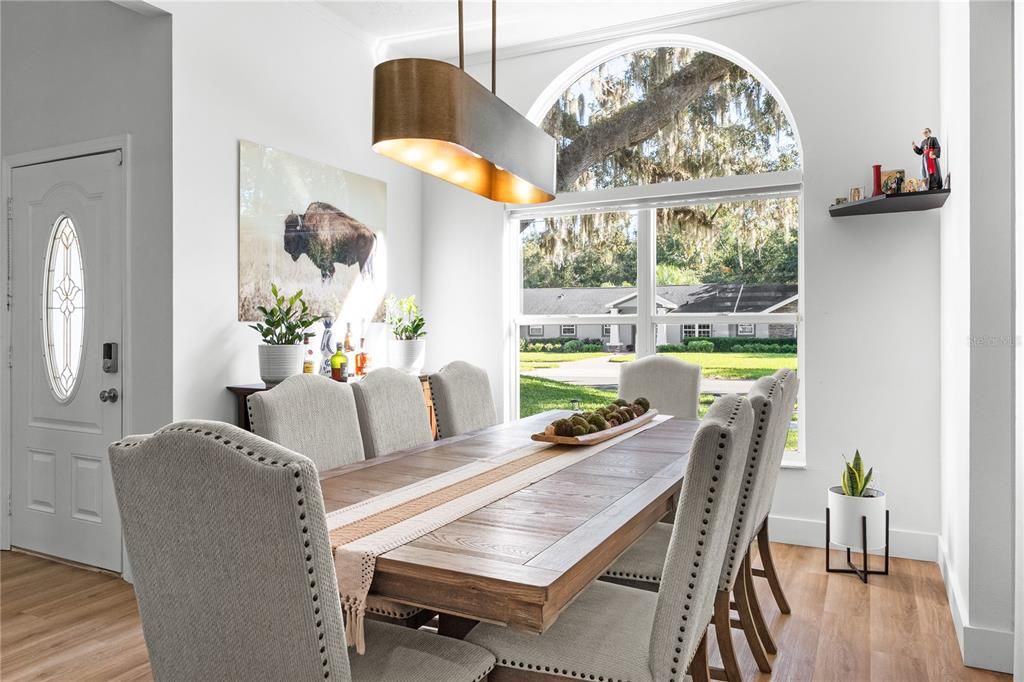 For Sale: $670,000 (3 beds, 2 baths, 1910 Square Feet)