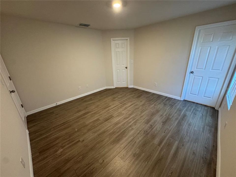 For Rent: $1,650 (2 beds, 2 baths, 2096 Square Feet)