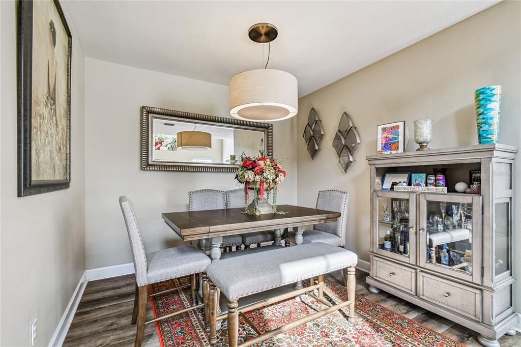 待售: $549,000 (3 贝兹, 3 浴室, 2157 平方英尺)