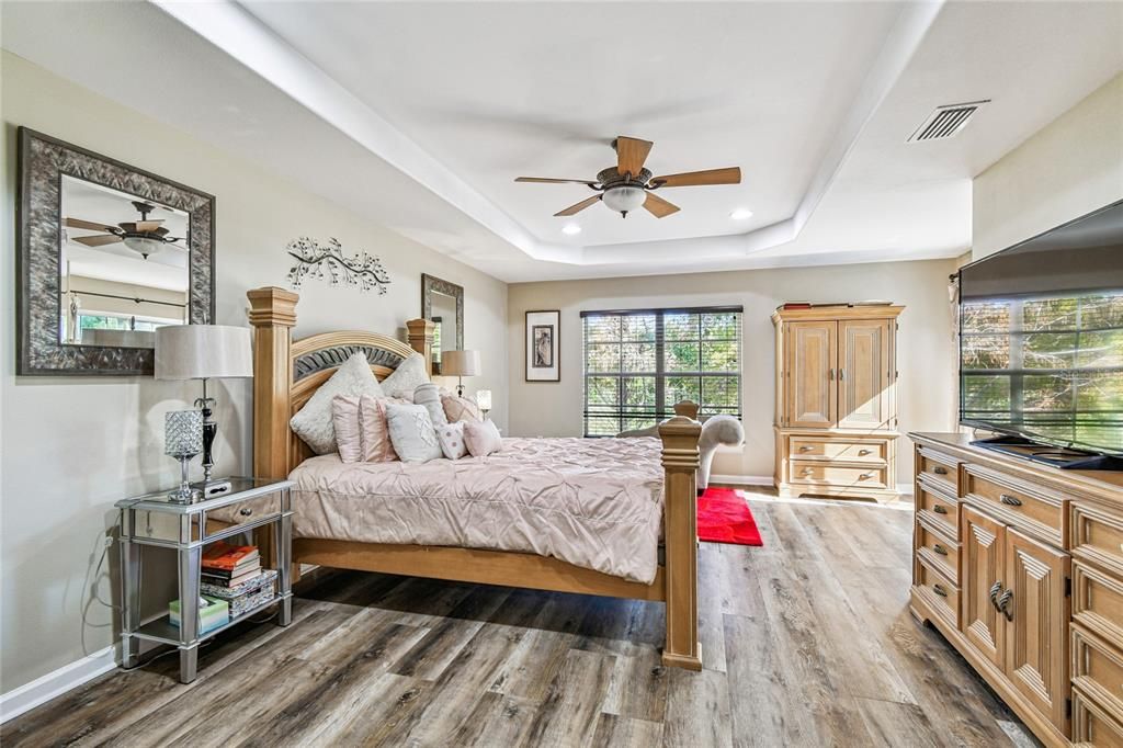 待售: $549,000 (3 贝兹, 3 浴室, 2157 平方英尺)