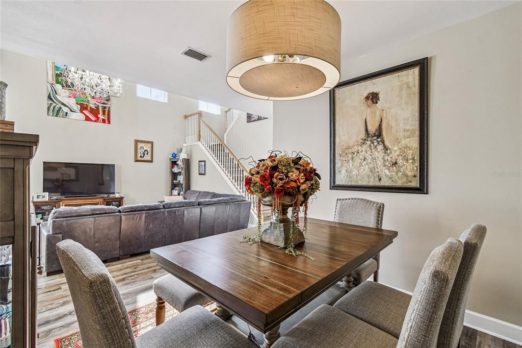 待售: $549,000 (3 贝兹, 3 浴室, 2157 平方英尺)