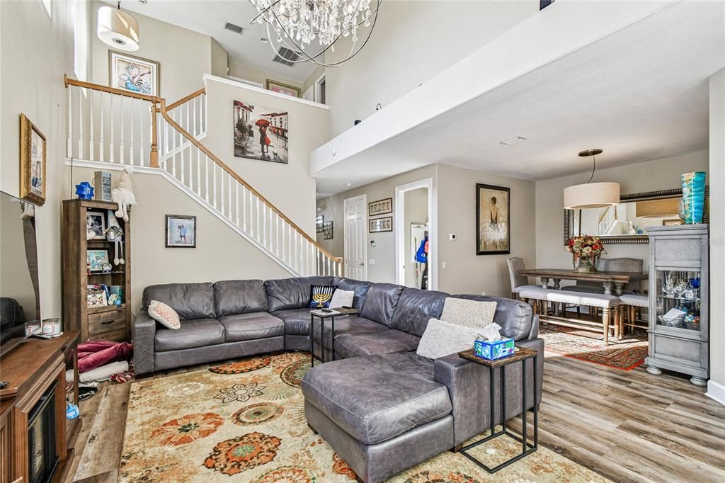 待售: $549,000 (3 贝兹, 3 浴室, 2157 平方英尺)