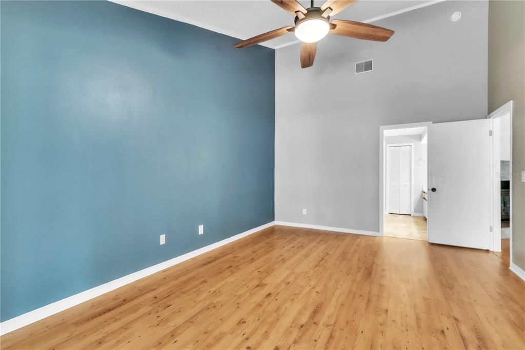 For Rent: $2,200 (3 beds, 2 baths, 1520 Square Feet)