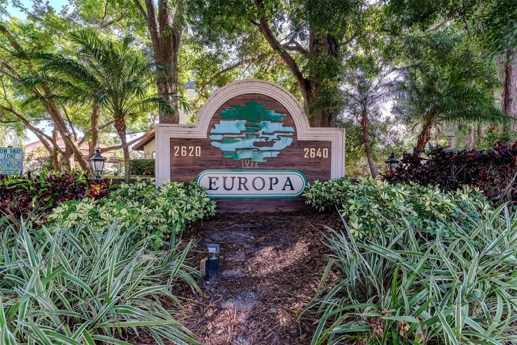 For Rent: $2,200 (3 beds, 2 baths, 1520 Square Feet)