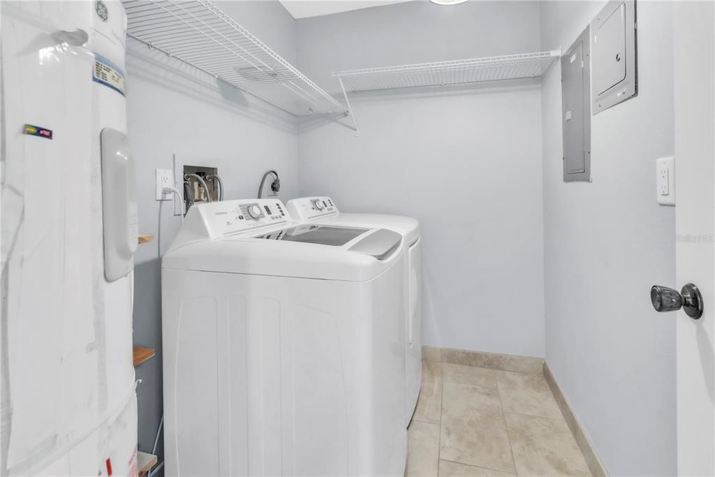 For Rent: $2,200 (3 beds, 2 baths, 1520 Square Feet)