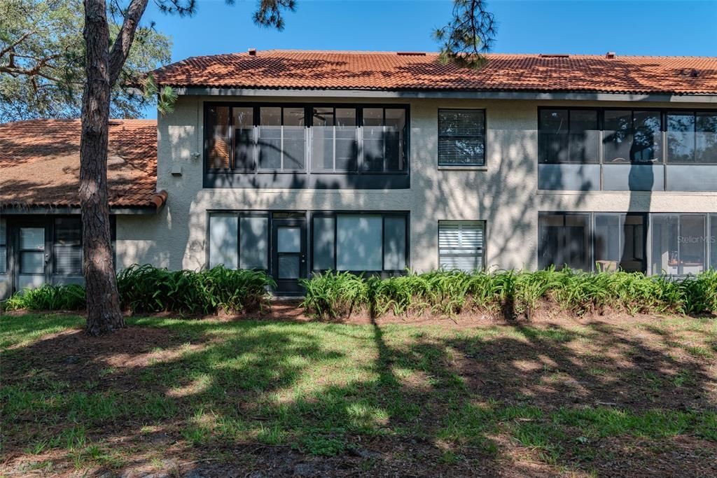 For Rent: $2,200 (3 beds, 2 baths, 1520 Square Feet)