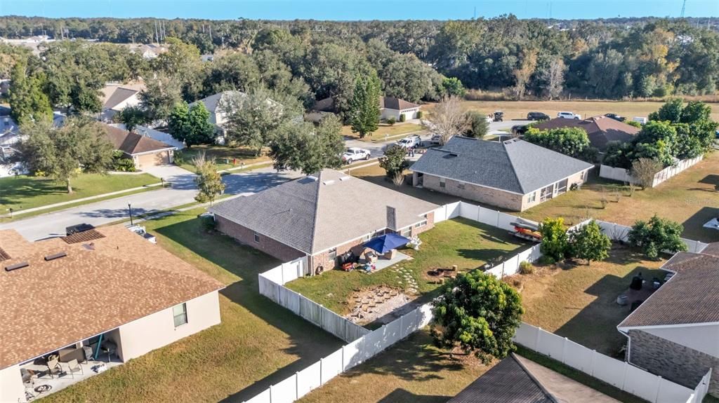 For Sale: $419,000 (4 beds, 2 baths, 2348 Square Feet)