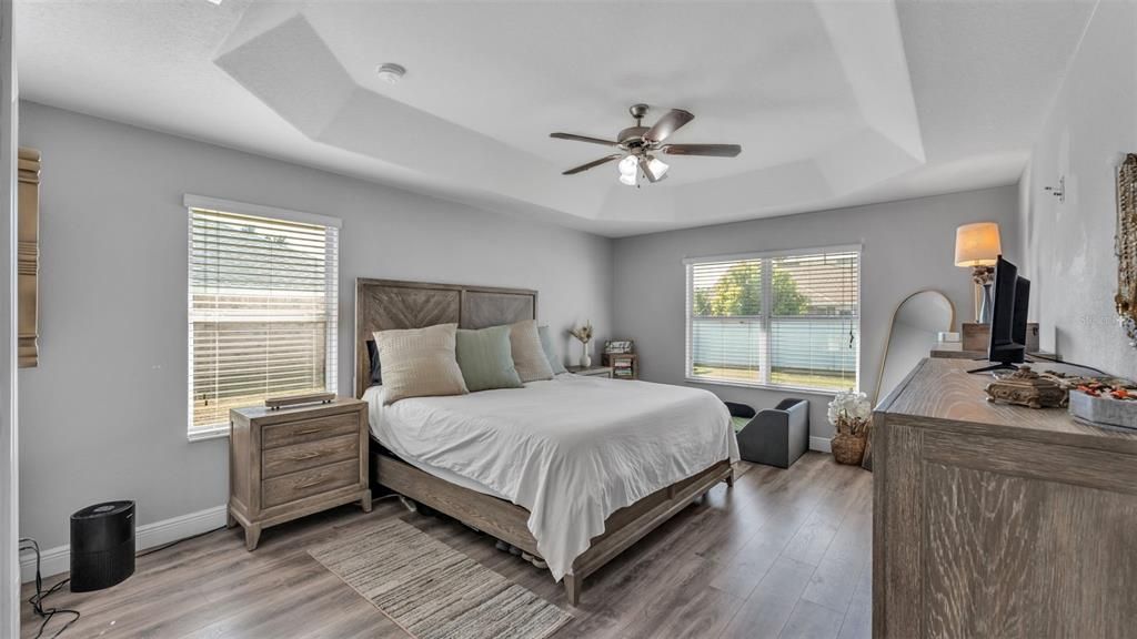 For Sale: $419,000 (4 beds, 2 baths, 2348 Square Feet)