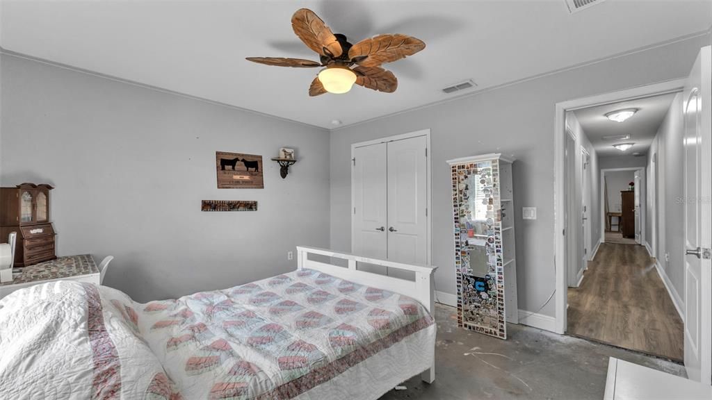 For Sale: $419,000 (4 beds, 2 baths, 2348 Square Feet)