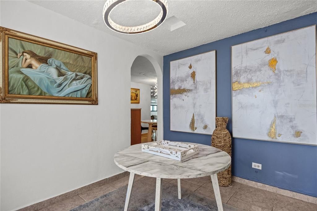 На продажу: $560,000 (4 спален, 3 ванн, 3000 Квадратных фут)