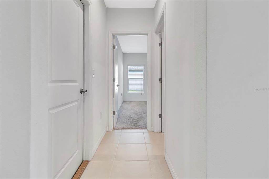 На продажу: $325,000 (4 спален, 2 ванн, 1845 Квадратных фут)