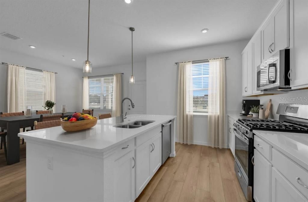 En Venta: $359,040 (3 camas, 2 baños, 1496 Pies cuadrados)