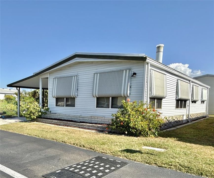 待售: $189,000 (2 贝兹, 2 浴室, 1206 平方英尺)