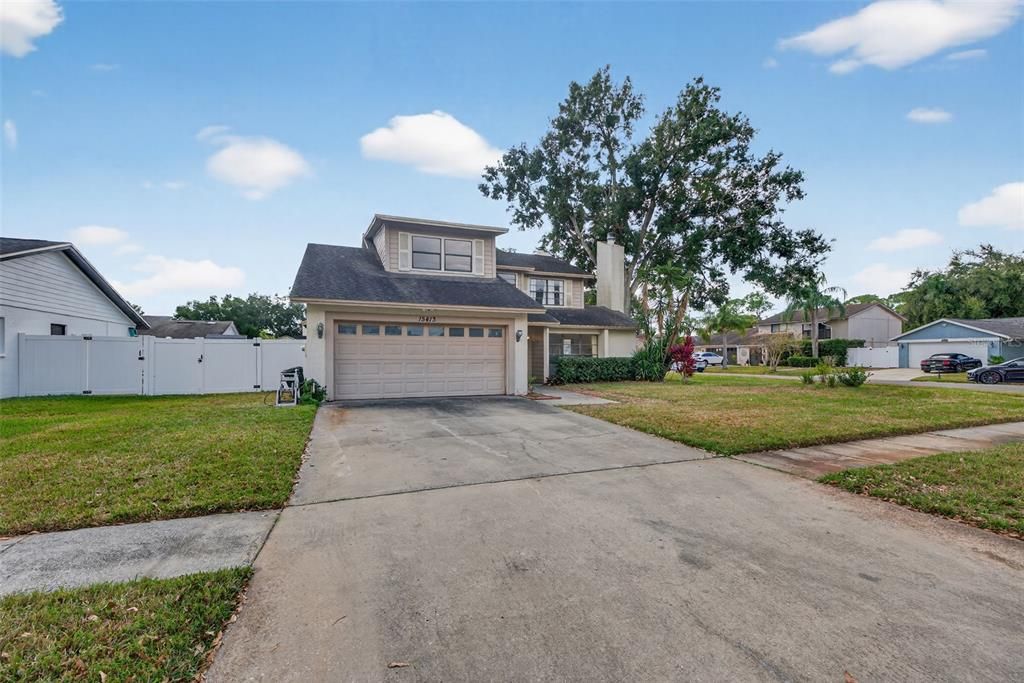 For Sale: $475,000 (4 beds, 2 baths, 2272 Square Feet)