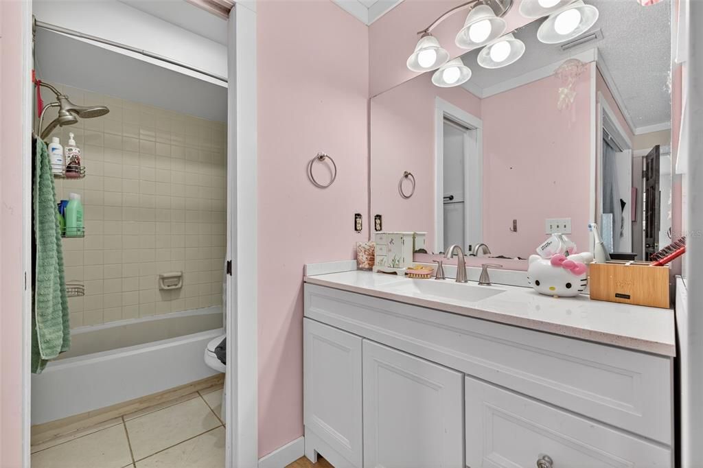 For Sale: $475,000 (4 beds, 2 baths, 2272 Square Feet)