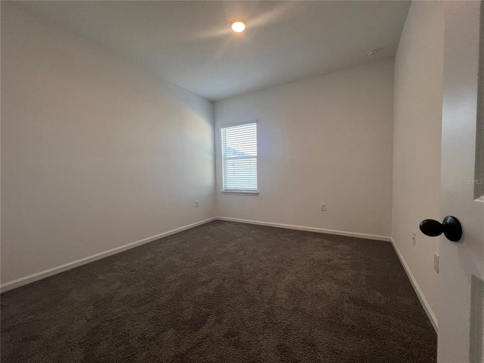 出租: $3,300 (4 贝兹, 3 浴室, 2040 平方英尺)