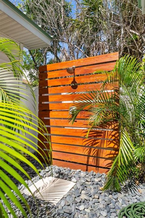 For Rent: $8,000 (4 beds, 3 baths, 1869 Square Feet)