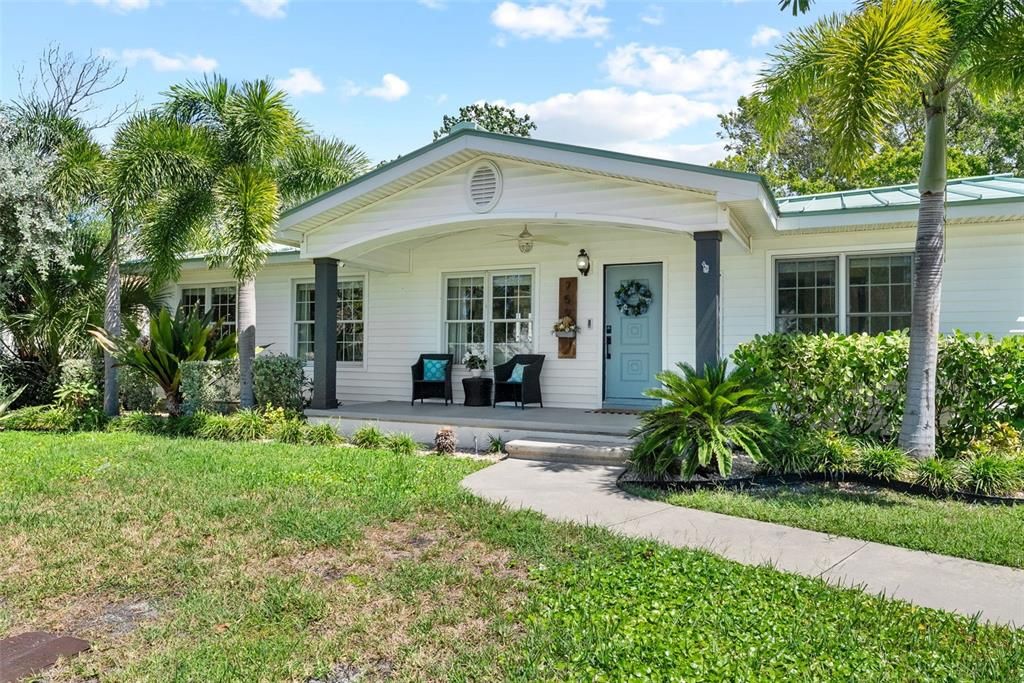 For Rent: $8,000 (4 beds, 3 baths, 1869 Square Feet)