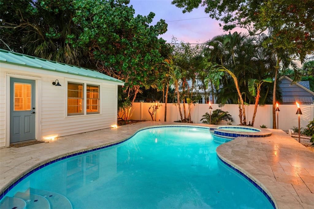 For Rent: $8,000 (4 beds, 3 baths, 1869 Square Feet)