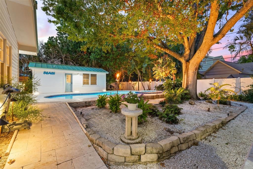 For Rent: $8,000 (4 beds, 3 baths, 1869 Square Feet)