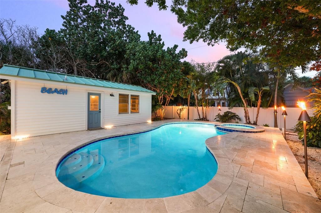 For Rent: $8,000 (4 beds, 3 baths, 1869 Square Feet)