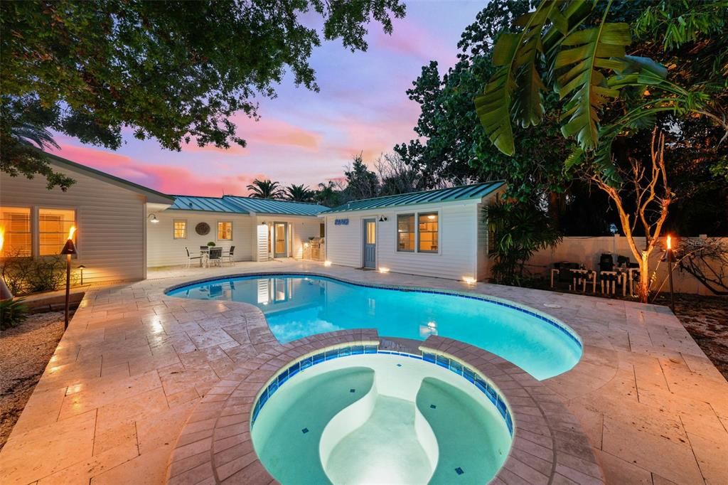 For Rent: $8,000 (4 beds, 3 baths, 1869 Square Feet)