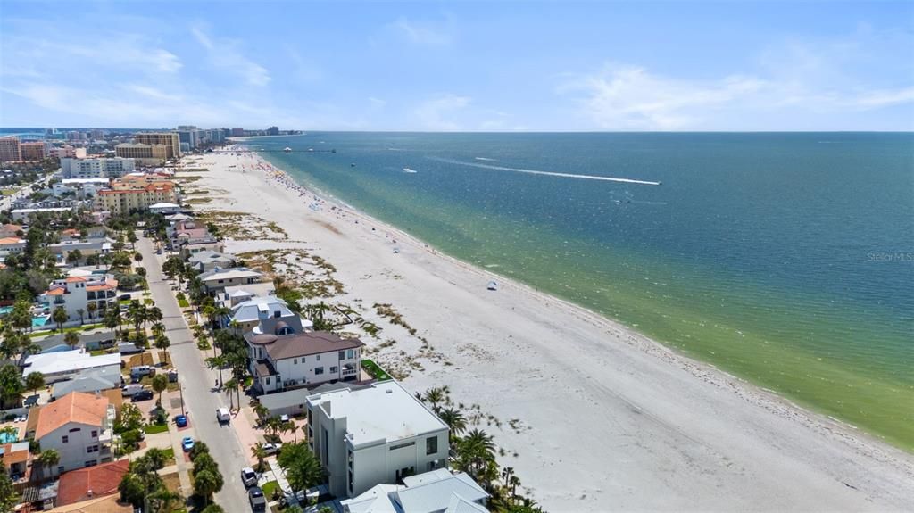 For Rent: $8,000 (4 beds, 3 baths, 1869 Square Feet)